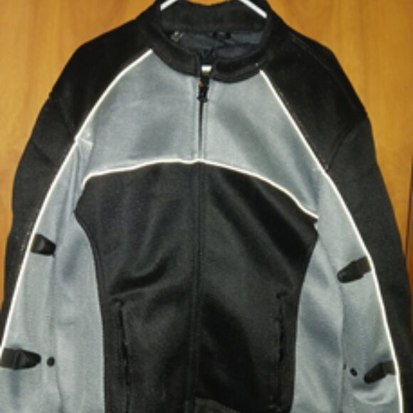 Xelement Women's Motorcycle Jacket with X-Armor Med - Picture 2 of 3